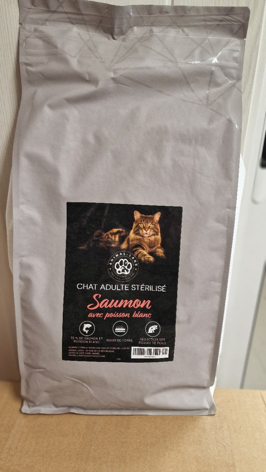 Connoisseur Saumon et Poisson blanc 70% pour chat