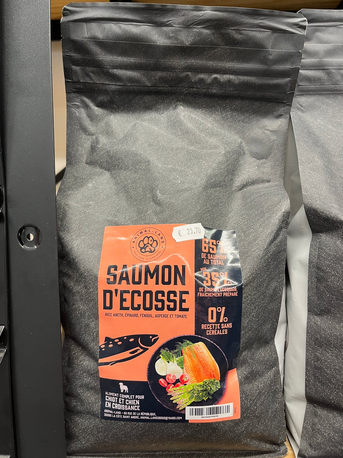 Croquettes Superfood 65% Saumon pour Chien Adulte Sans Céréales