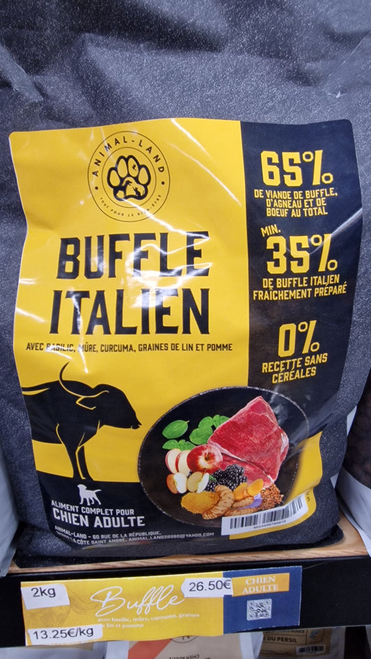 Intensité 65 — Adulte Buffle italien, basilic, mûre, curcuma, graines de lin, pomme. 65% de buffle italien, une viande rouge maigre, naturellement pauvre en graisses et riche en protéines
Alternative idéale pour les chiens présentant des intolérances à certaines protéines
Sans céréales, adapté aux chiens sensibles ou intolérants
Collagène naturel pour soutenir les articulations, les tendons, les ligaments et la peau
Enrichi en prébiotiques MOS et FOS pour une santé digestive optimale
Cuisson douce à 82°C 