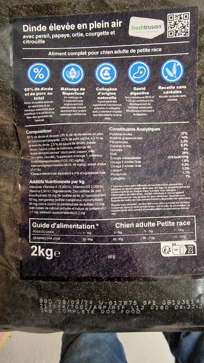 Superfood 65 — Tout Stade de Vie Petite race Dinde fermière, persil, papaye, ortie, courgette, citrouille